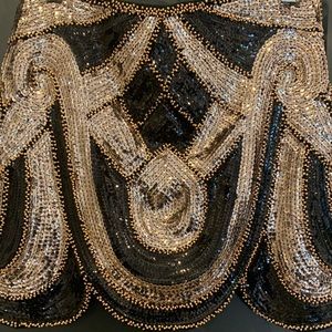 Roaring 20s scalloped sequin mini skirt